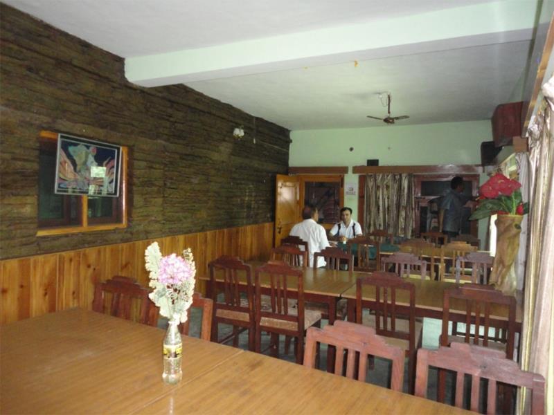 Om Mountain Resort Mukteshwar Kültér fotó